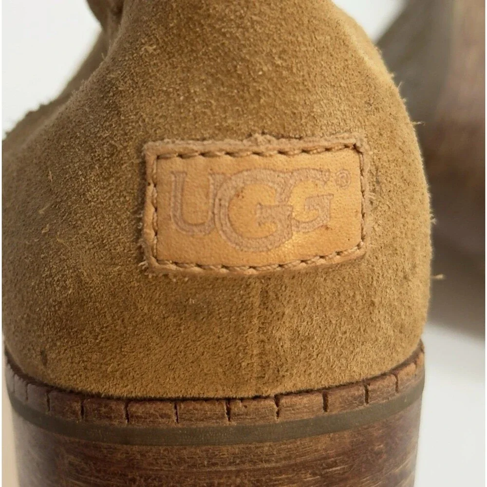 UGG Darling 1004367 Ankle Bootie Women's 8 Tan Suede Round Toe Pull On Western